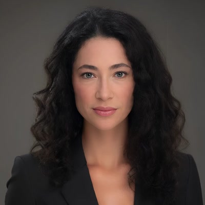 Retrato da Dra. Samara Testoni Destro